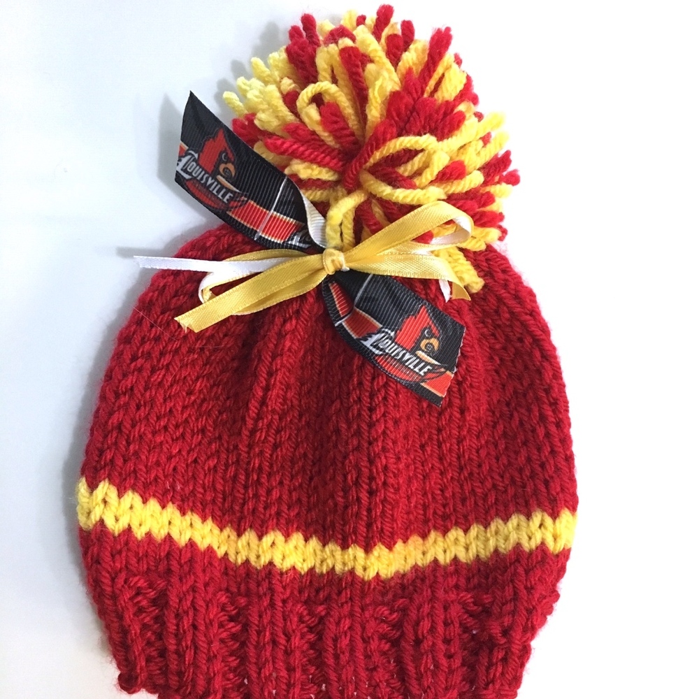 University of Louisville CARDINALS Baby Hat *NEW*